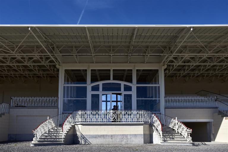 La grande tribune. © sau-msi.brussels (Reporters) 