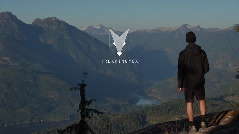 trekking